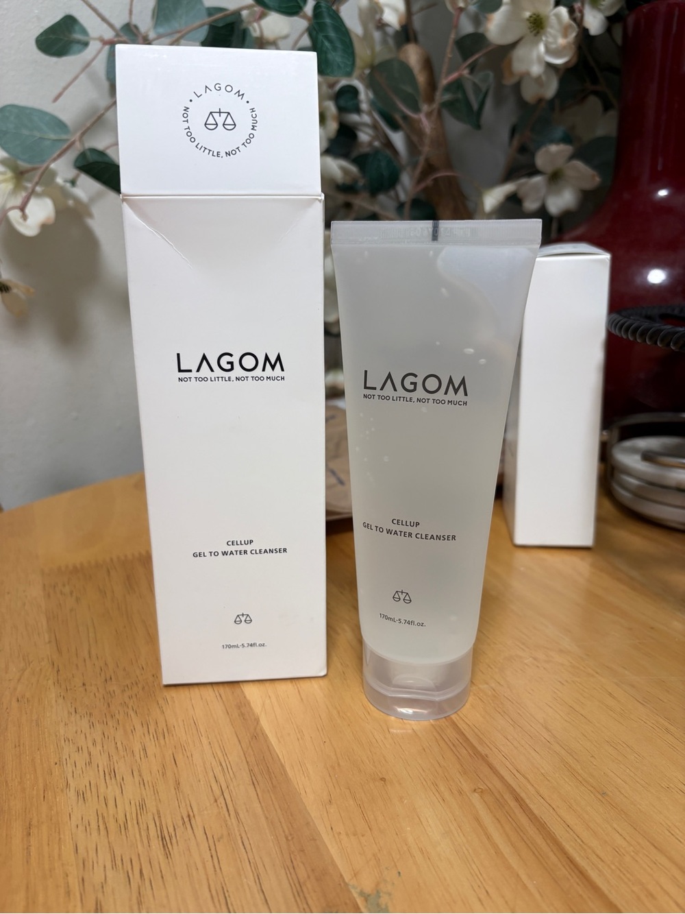 LAGOM Cellup Gel to Water Cleanser, full size 5.74oz/170ml, SEALED, BNIB ex:5/28